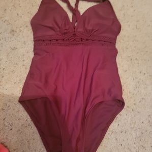 Kona Sol women's swimsuit size medium, maroon